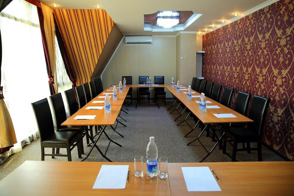 Bishkek Villa Hotel Dış mekan fotoğraf