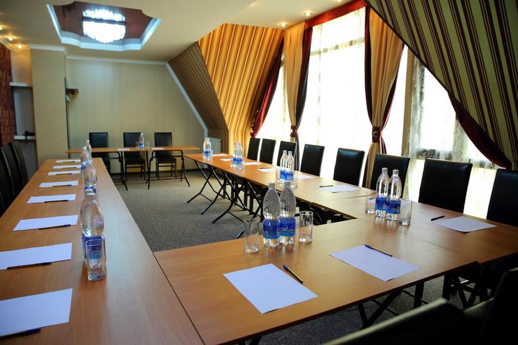 Bishkek Villa Hotel Dış mekan fotoğraf